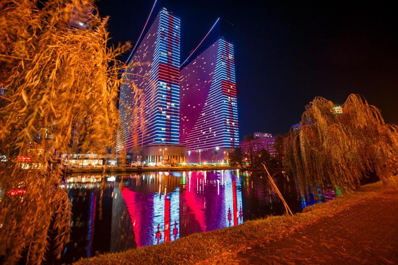 Panorama Orbi City Center Suite Sea View Batumi Luaran gambar